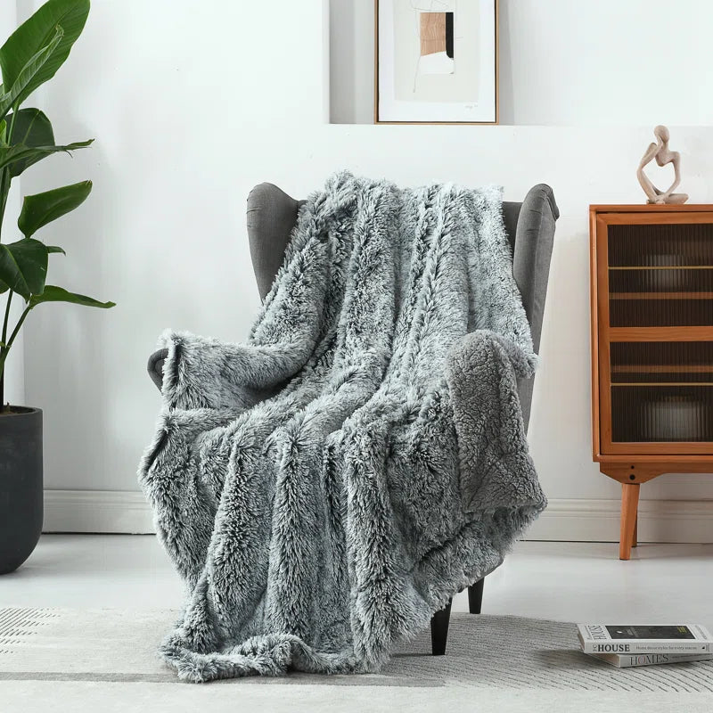 Super Soft Sherpa Faux Fur Throw